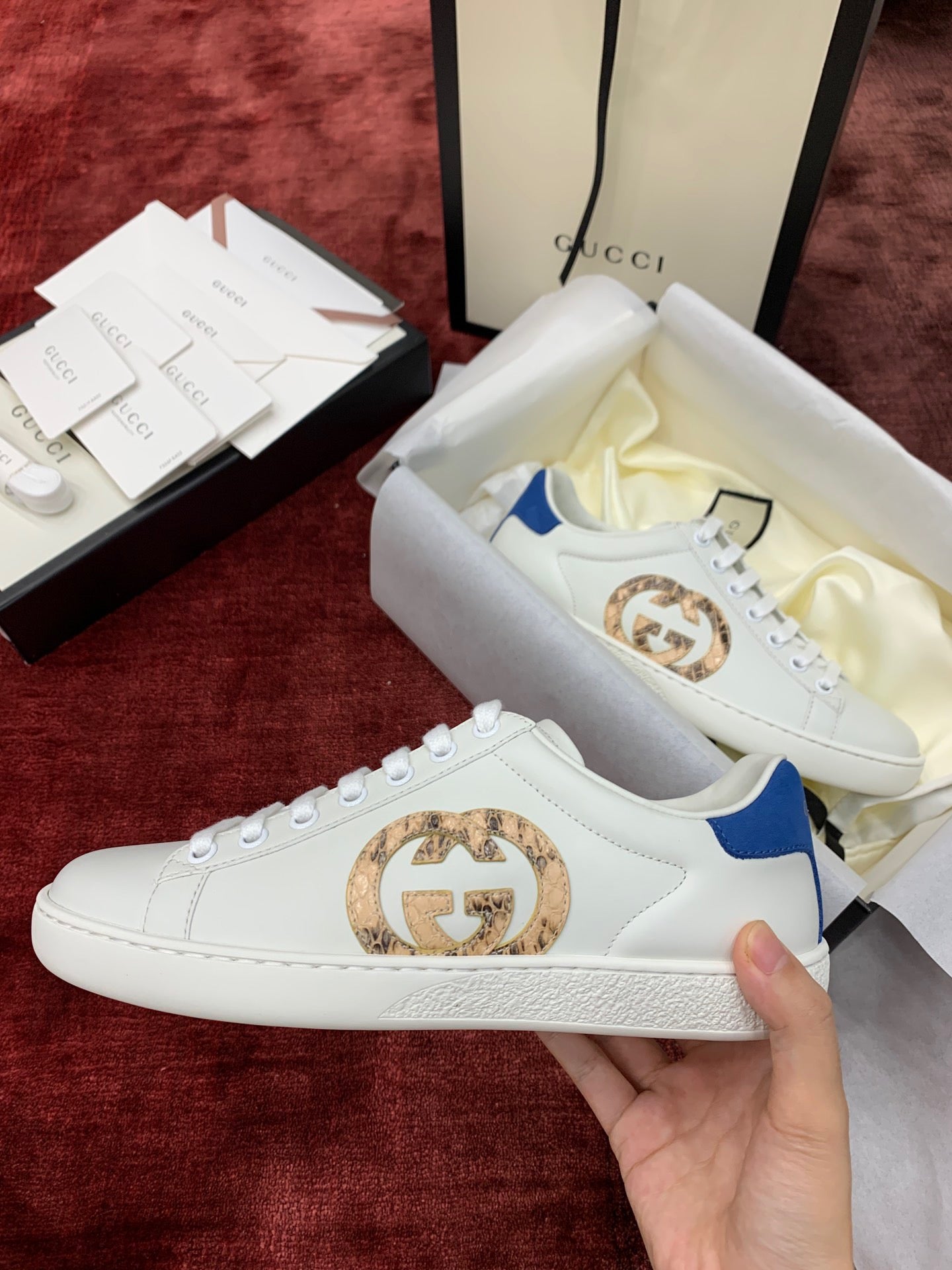 Gucci Sneakers