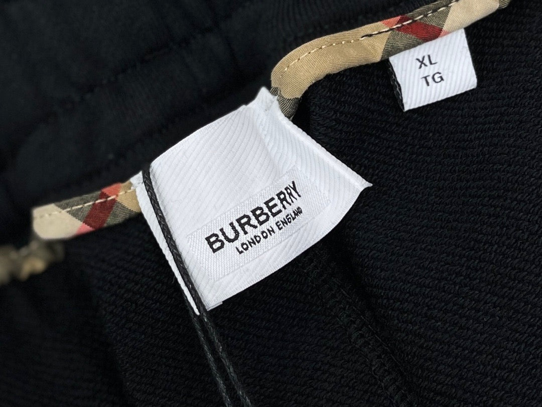 Burberry Short Pants