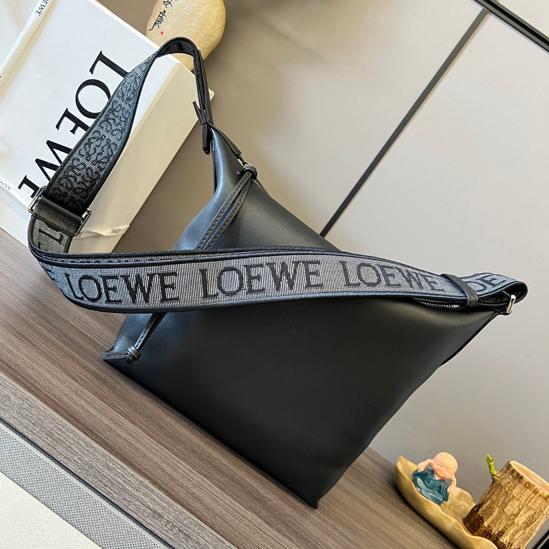 Loewe Messenger Bag