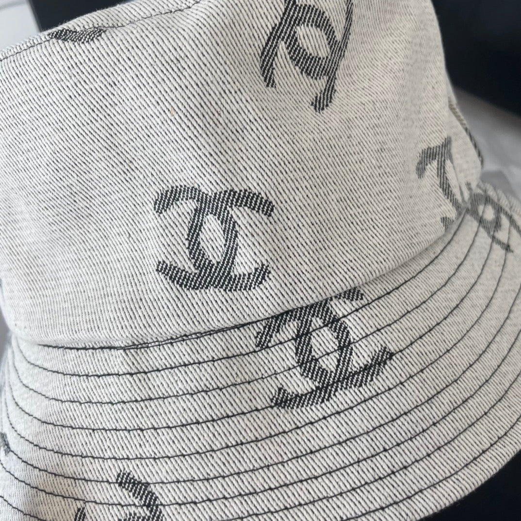 Gorra Chanel