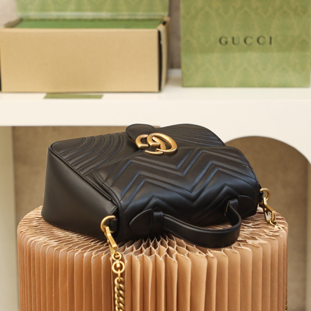 Gucci Marmont Messenger