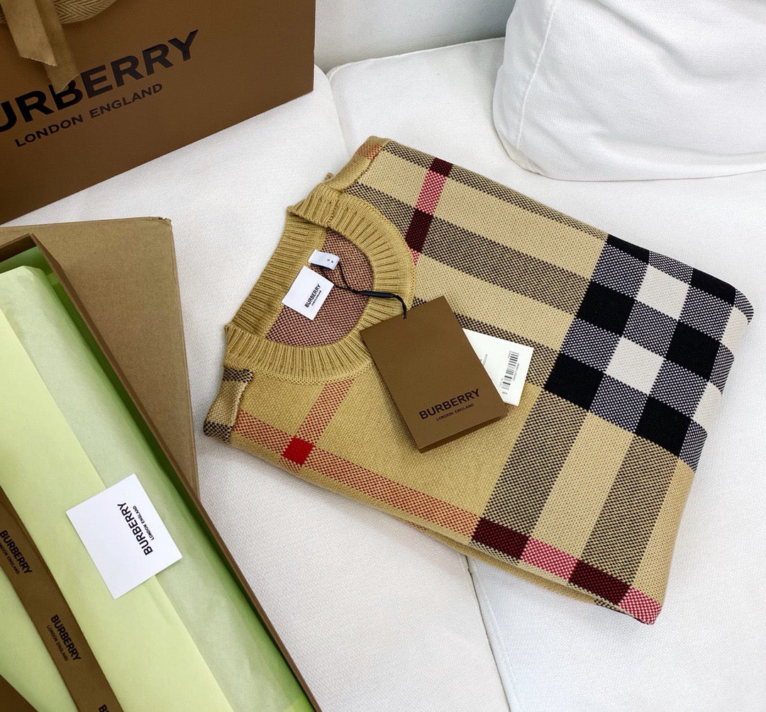 Burberry Sweater