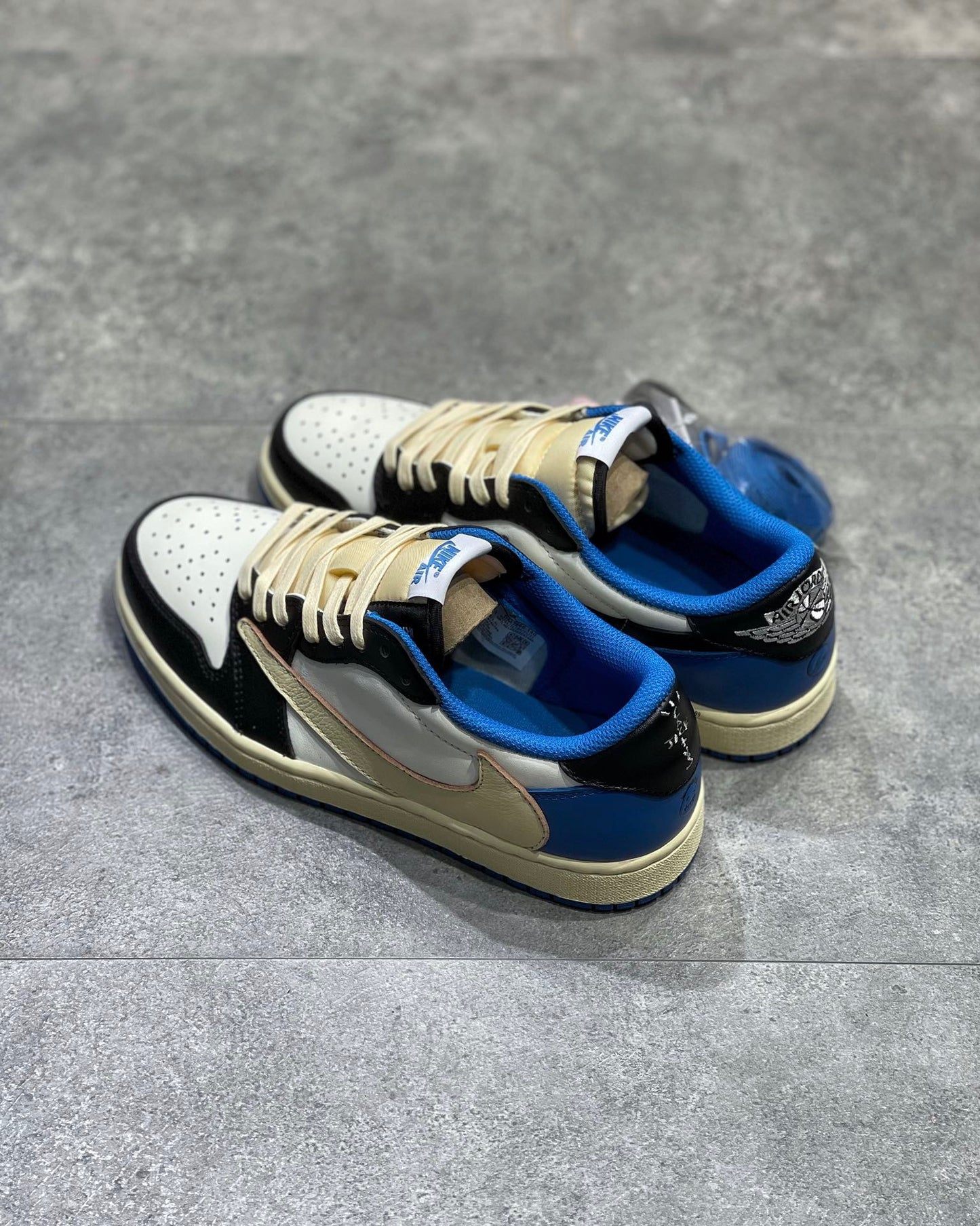 Travis Scott x AJ 1 Low x Fragment