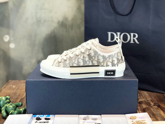 Dior Sneakers