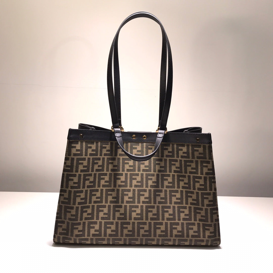 Fendi Tote