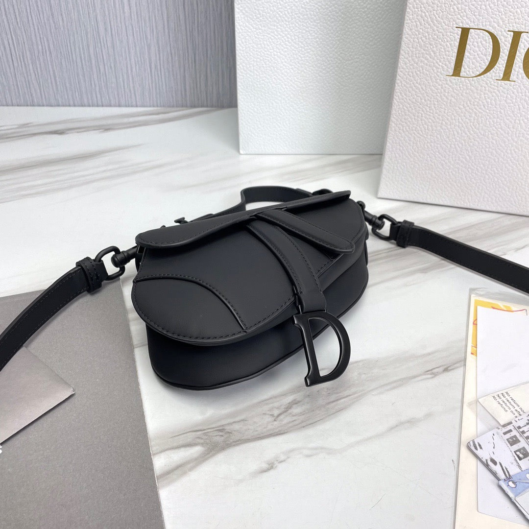 Dior Saddle