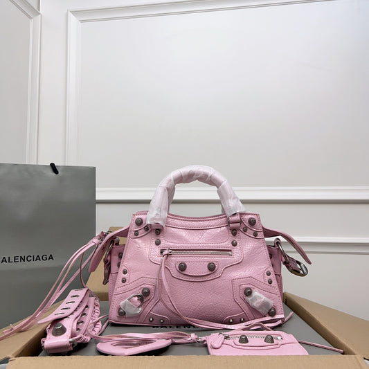 Balenciaga Le Cagole