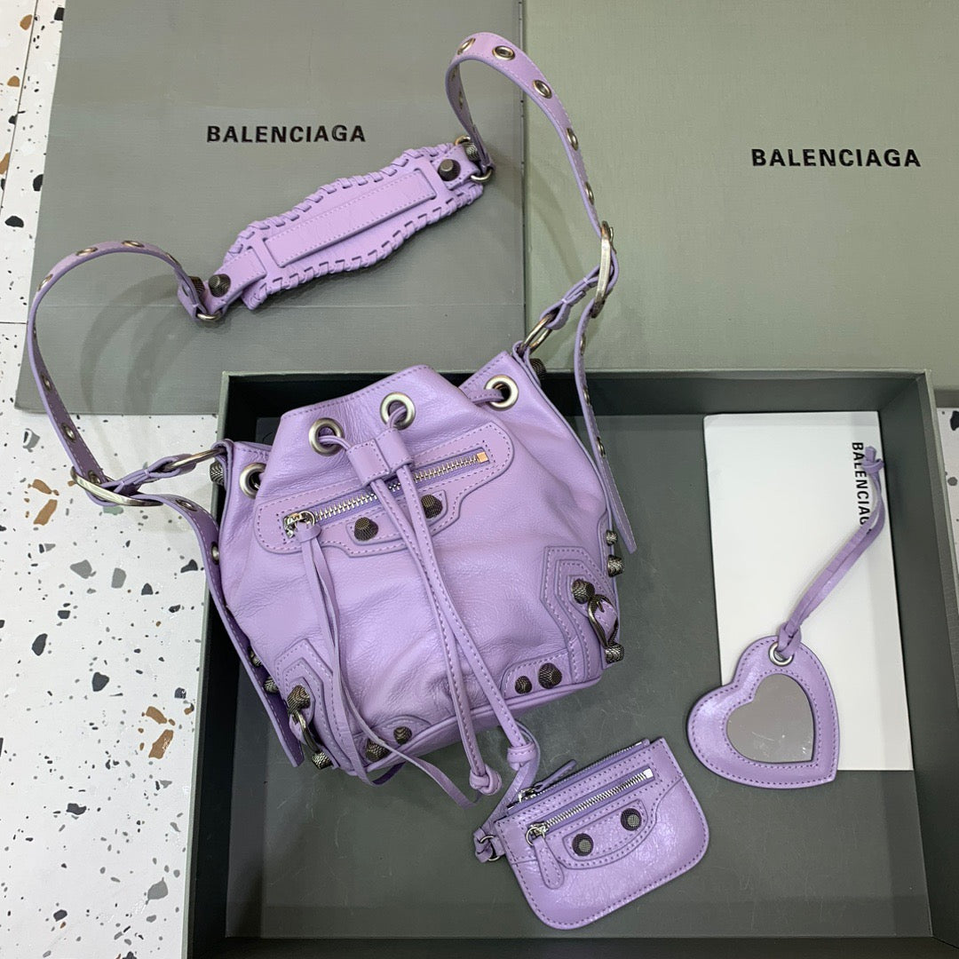 Balenciaga Cagole Bucket