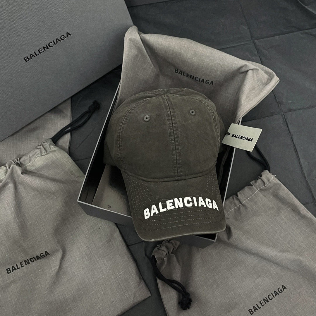 Balenciaga Cap