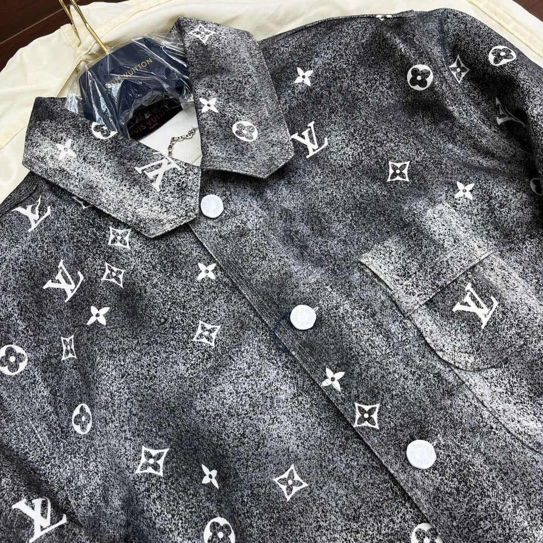 Lv Long Sleeve Shirt