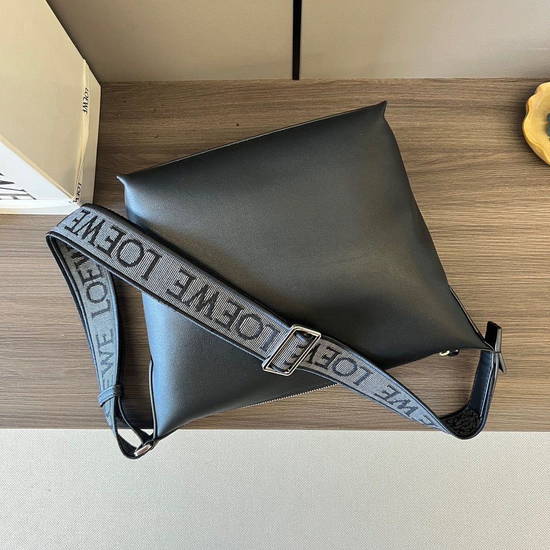 Loewe Messenger Bag