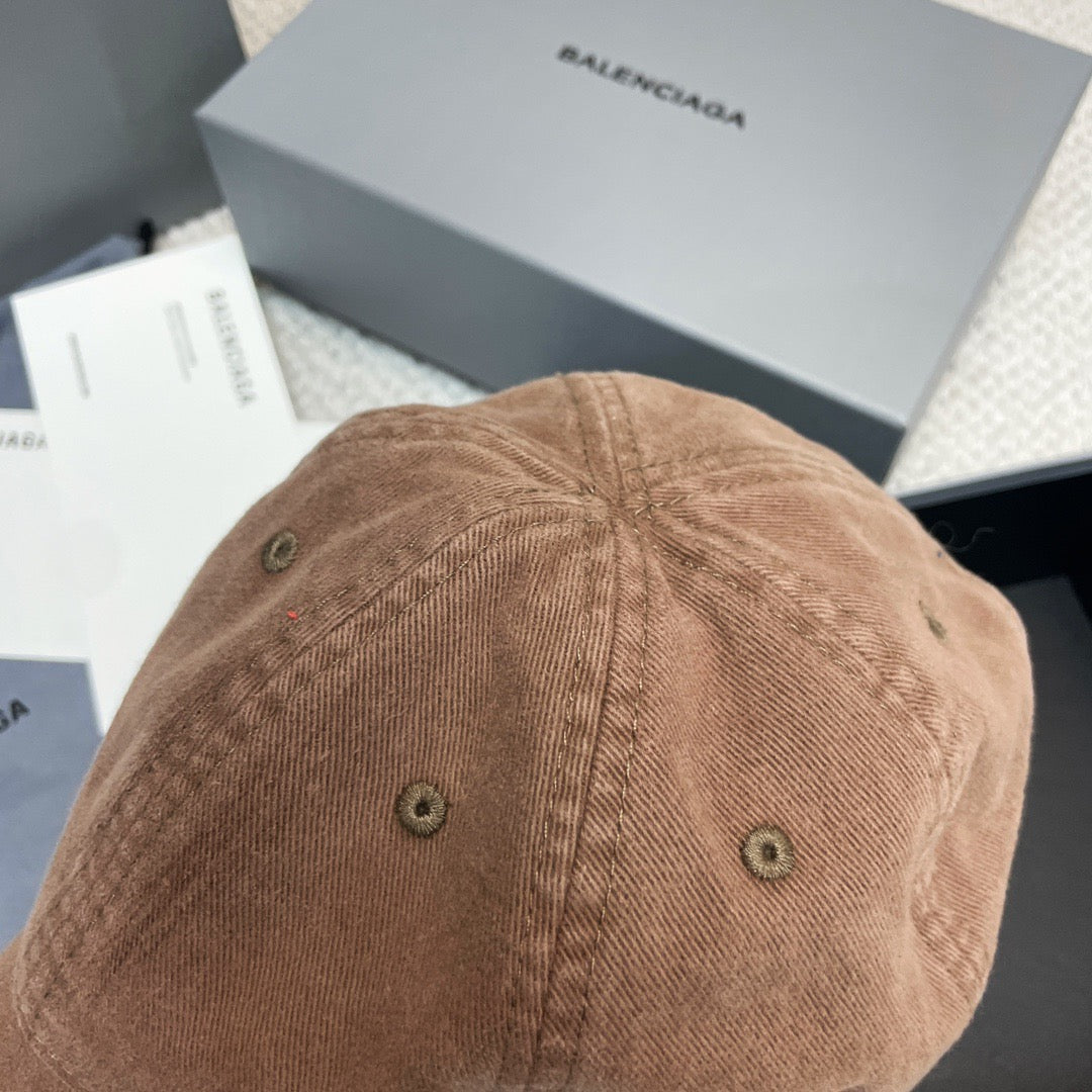 Balenciaga Cap