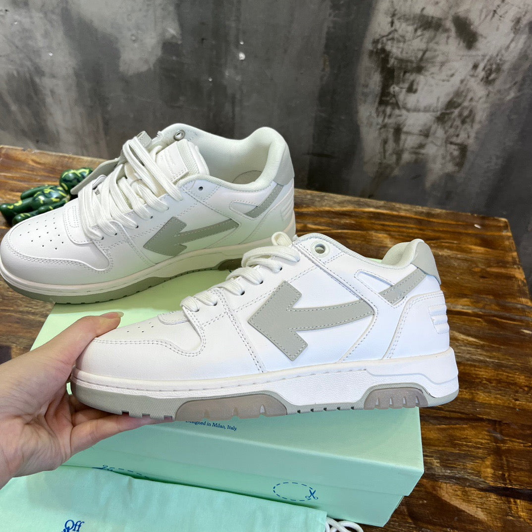 Off-White Sneakers