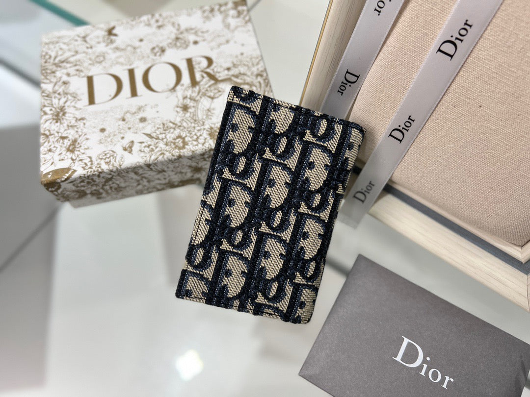 Cartera Dior