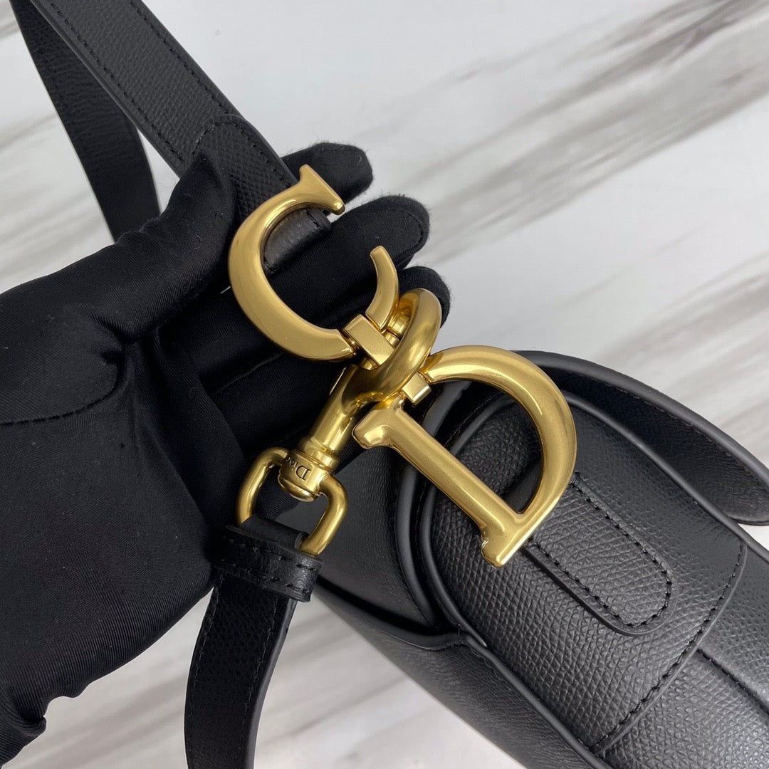 Dior Saddle