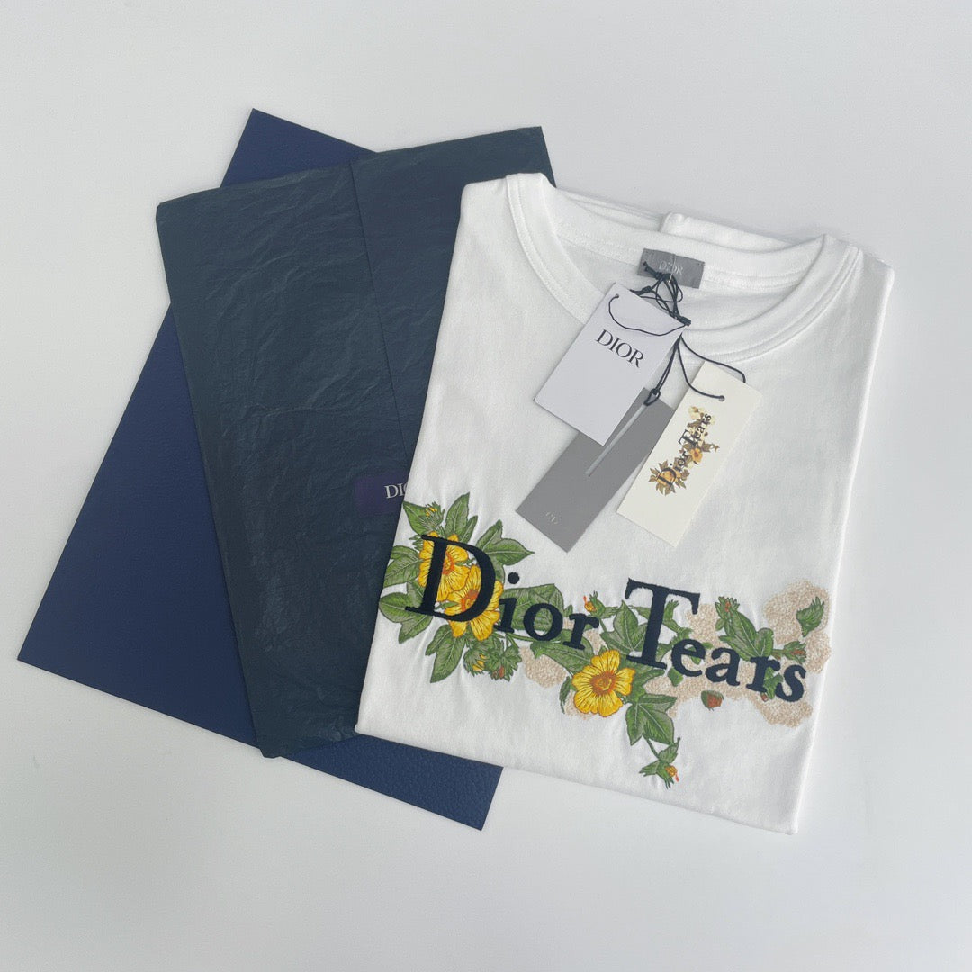 Dior T-shirt