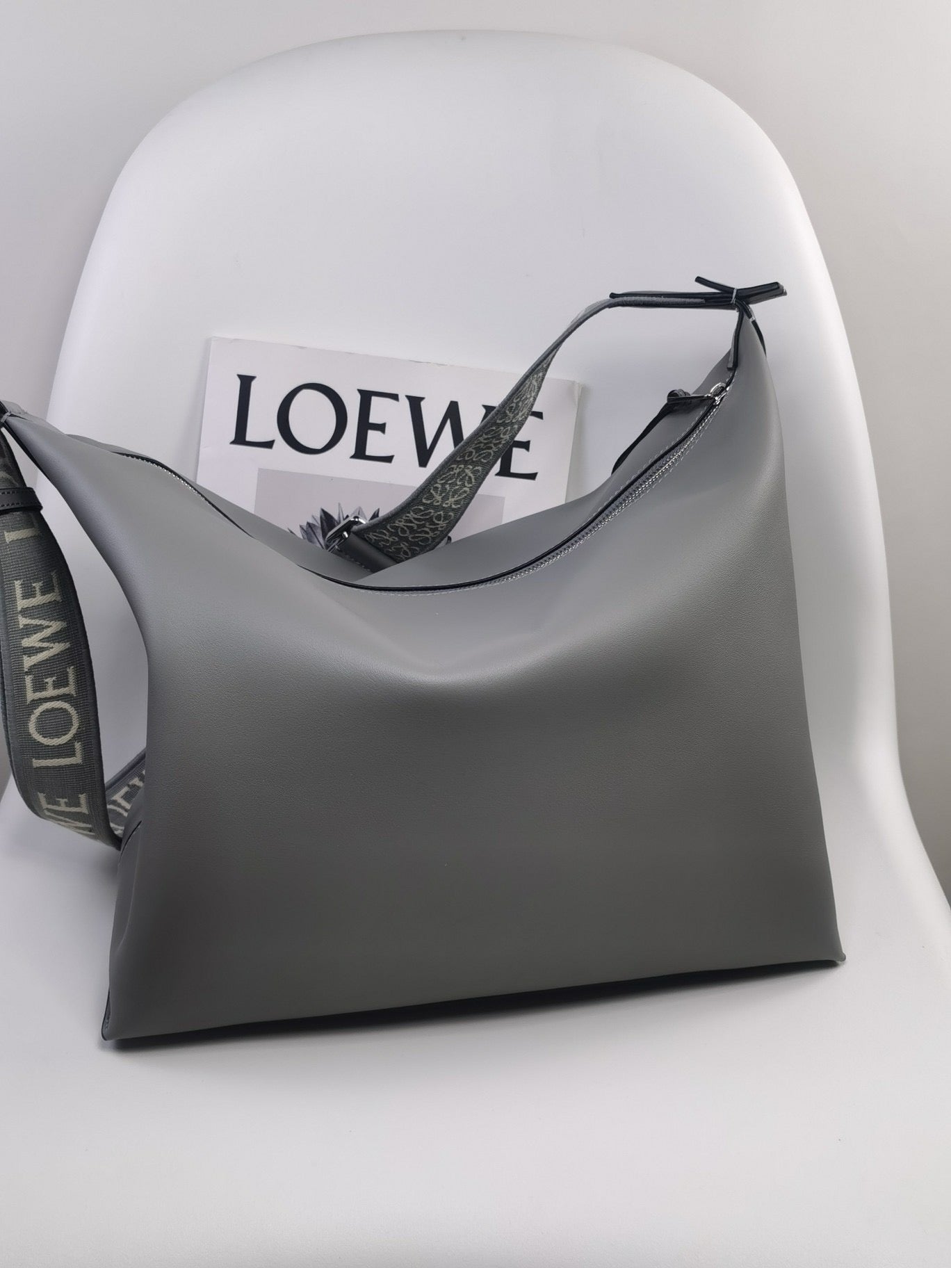 Loewe Messenger Bag