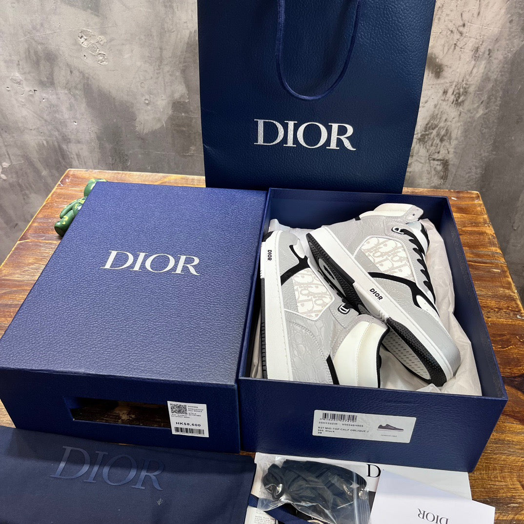 Dior Sneakers