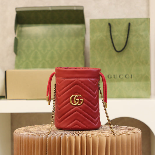 Cubo Gucci Marmont