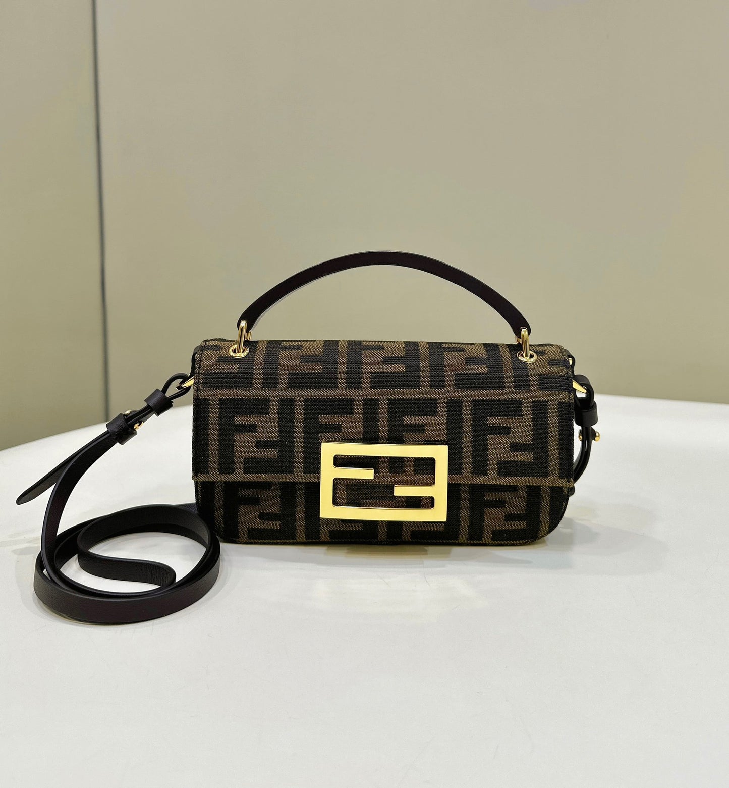 Fendi Baguette